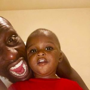 Meet your Posher, Cobie